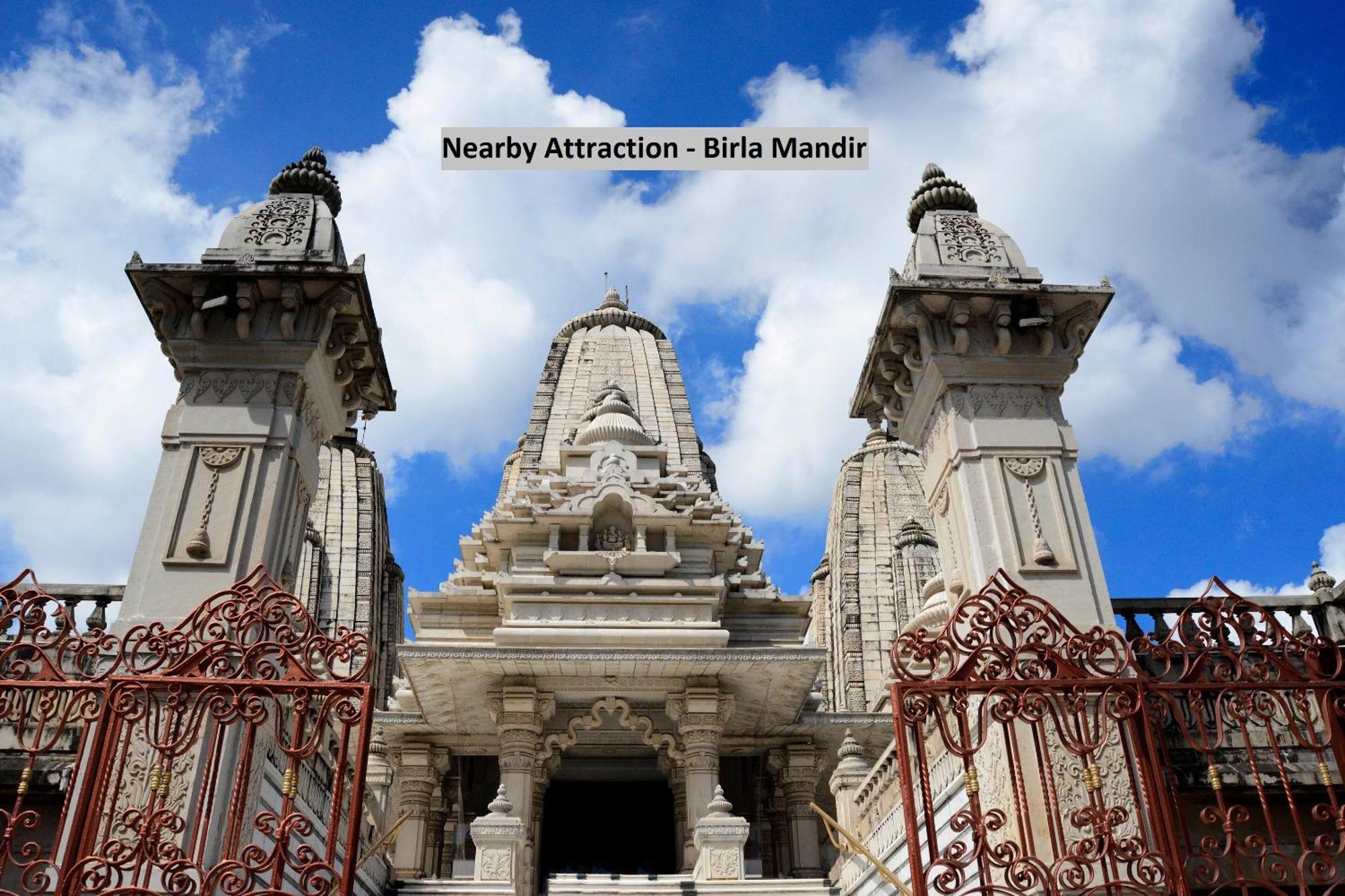 O Park Circus Near Birla Mandir Hotel 4*